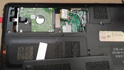 Dizüstü Bilgisayarın Kablosuz Ağ Kartı ( Wi - Fi Bağdaştırıcı ) Değişimi Nasıl Yapılır ?