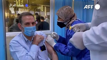 بغداد تبدأ حملة التلقيح ضد كورونا
