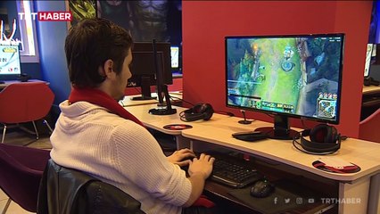 Yeşilay oyun bağımlılığıyla da mücadeleye geçti