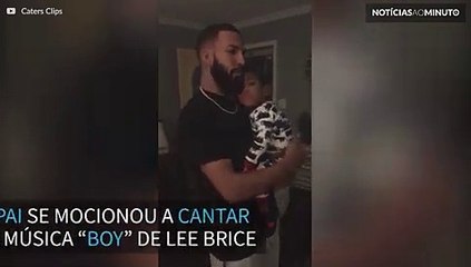 Pai se emociona ao cantar para filho com deficiência auditiva