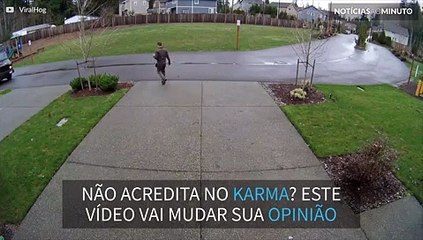 Ladra de encomendas é atingida com karma instantâneo!