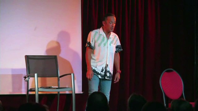 JIMMY DELAY ET SON ONE MAN SHOW MIEUX VAUT EN RIRE AU CAFE THEATRE DARCY COMEDIE LE 03.10.2020.