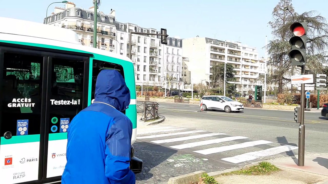 La navette autonome de Vincennes entre en ville