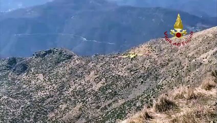 Moconesi (GE) - Vasto incendio sul Monte Caucaso (02.03.21)