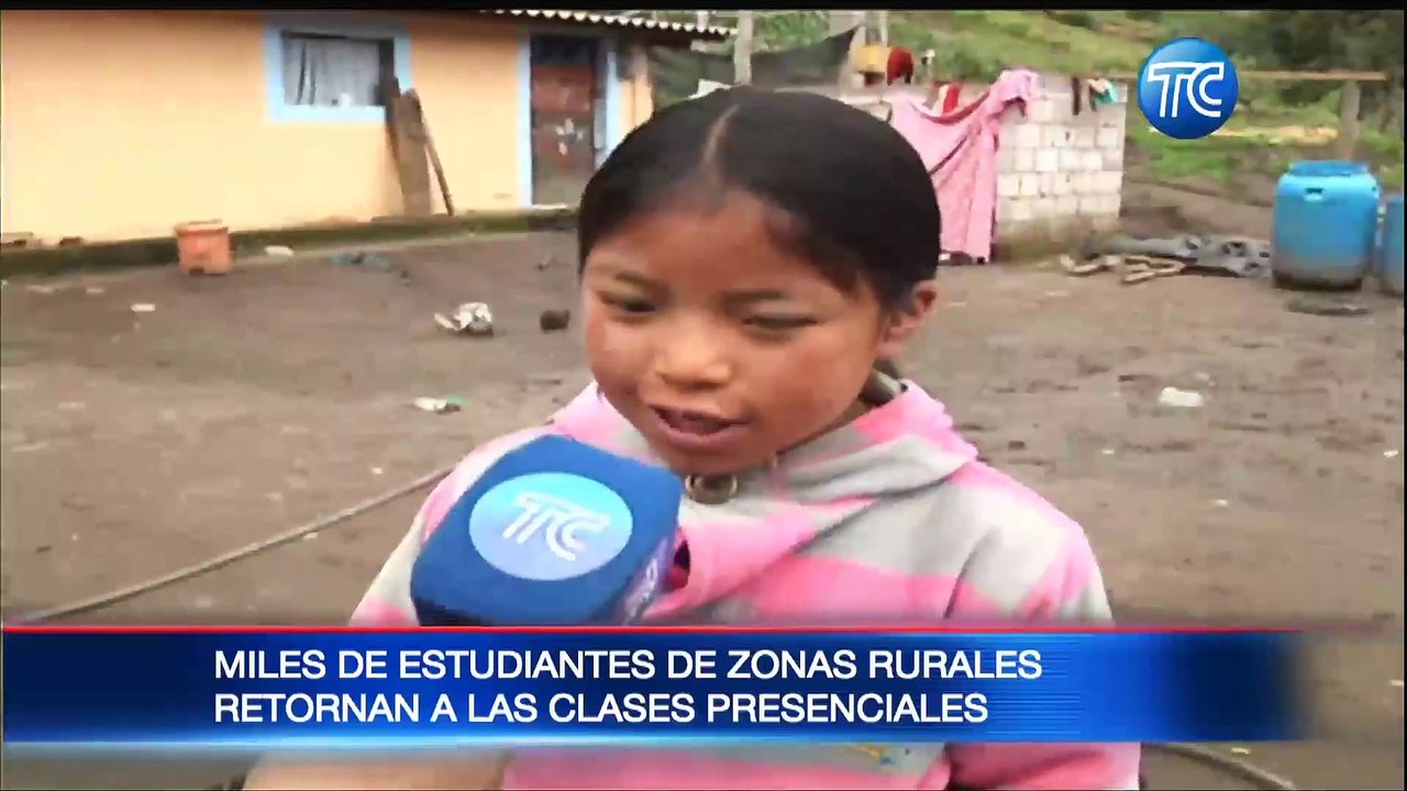 Estudiantes de sectores rurales retornan a clases presenciales