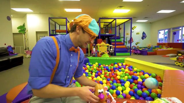 Blippi Español Hundír o Flotar | Experimentos Científicos Divertidos para Niños | Videos Educativos part 2