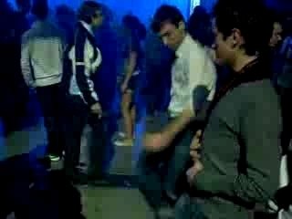 Reverze 2008 02 Dr Rude vs E-Max - Jump Guillaume