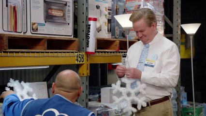 Superstore S06E11 Deep Cleaning