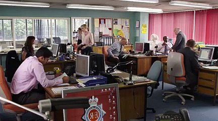 Scott Bailey S04 E06 Professional Divide