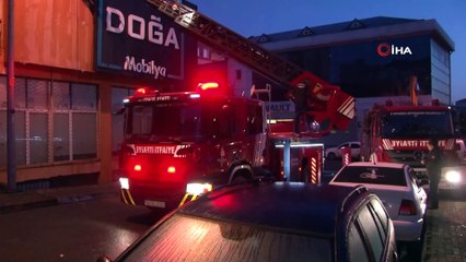 Ataşehir'deki mobilya fabrikası ikinci kez yandı