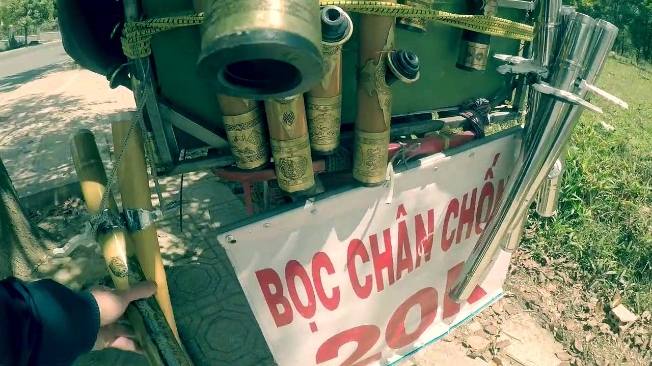 Lần đầu đến Đà Lạt | Đi mua điếu cày hút thuốc lào