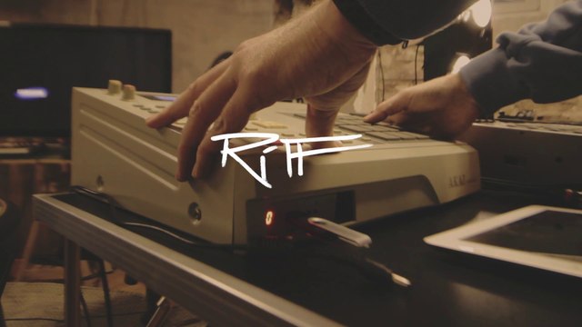 Beatmaking step by step with the MPC 2000 - Sampling, Producing, Mixing (SP-404) & Bouncing (Logic)