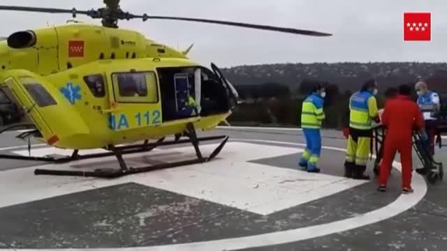 En estado grave una niña de dos años tras caer a una piscina en un chalet de Madrid