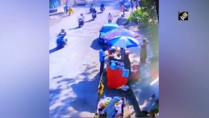 किसान समर्थक ने बीच रास्ते में रोकी अभिनेता अजय देवगन की गाड़ी