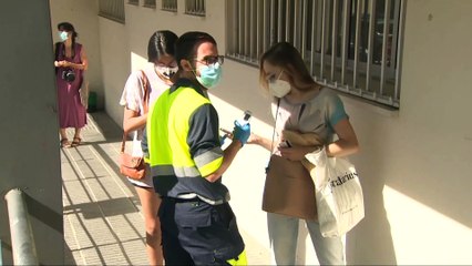 La pandemia deja más de 380.000 casos y 10.000 muertos en el mundo durante el último día