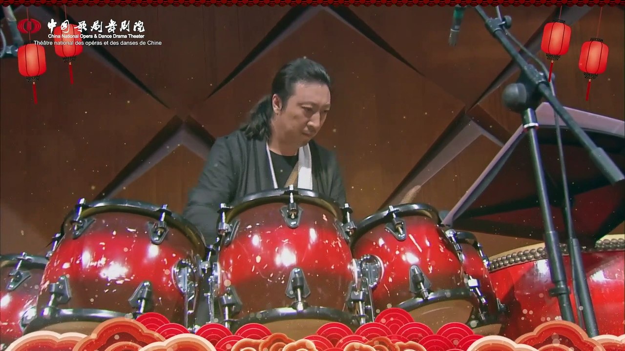 打击乐与乐队《龙腾虎跃》Percussion et orchestre « Dragon déployé, tigre bondissant »