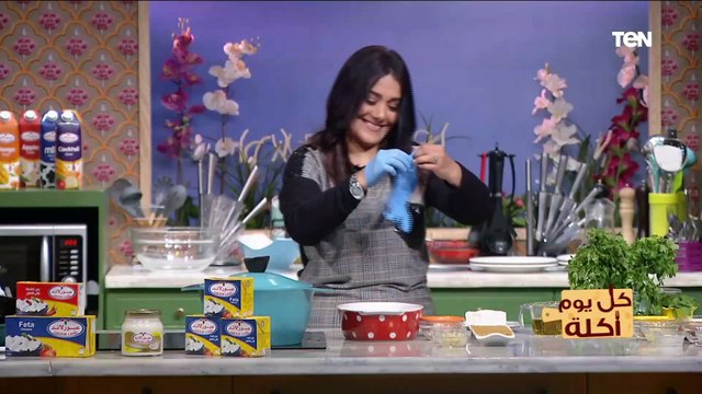 كل يوم أكلة | أحلى طريقة لعمل مكرونة التيك توك مع الشيف فيفيان