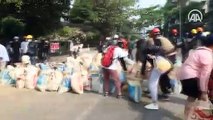 Myanmar'da güvenlik güçleri protestoculara karşı gerçek mermi kullandı: 6 ölü