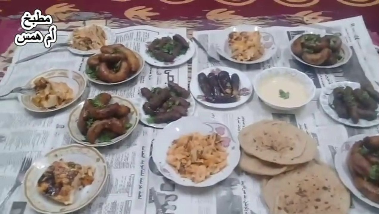ماما عملتلنا انا واختى عزومه مطاعم محمر ومشمر ربنا يخليها لينا يارب