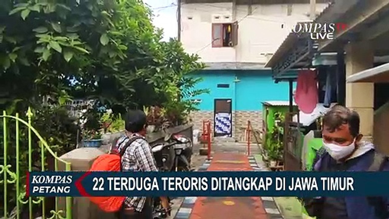 Tim Densus 88 Tangkap 22 Terduga Teroris di Wilayah Jawa Timur