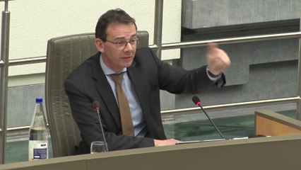 Le ministre flamand de la Santé Wouter Beke fustige son homologue bruxellois Alain Maron