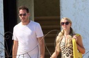 Paris Hilton quer despedida de solteira conjunta com o noivo Carte Reum