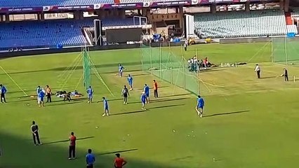 रोड सेफ्टी वर्ल्ड सीरीज: सचिन तेंदुलकर उतरे मैदान पर, बहाया पसीना