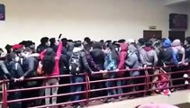 Ao menos sete estudantes morrem após grade de proteção ceder em universidade da Bolívia