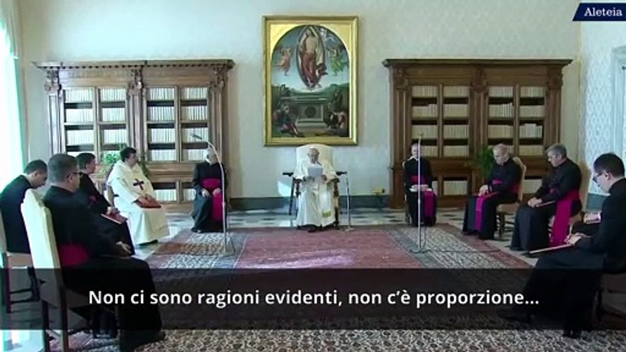 Papa Francesco: Chi avrebbe mai creduto ad un Dio che ama l'uomo?