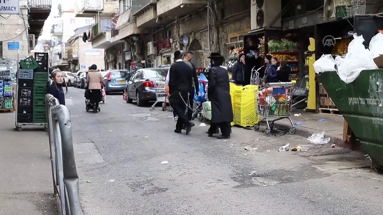 KUDÜS - AA ekibi ve aracı Kudüs’te Ultra-Ortodoks Yahudilerin saldırısına uğradı