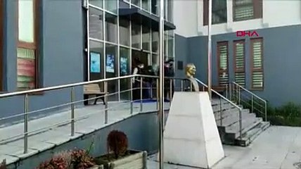Ataşehir'de yasa dışı silah ticareti yapanlara operasyon