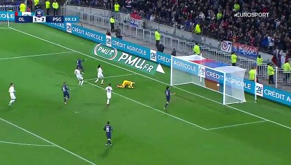 Un rush de 70 mètres et un but sublime : il y a un an, Mbappé avait rayonné face à l'OL