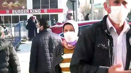Yüksek riskli Bilecik'te vatandaşlar ev yerine sokakları tercih ediyor