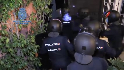 Localizado un call center en España que gestionaba citas entre clientes franceses y mujeres víctimas de explotación sexual