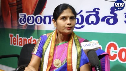 Telangana Congress Leader Kalva Sujatha Slams YS Shamila Over New Party | Oneindia Telugu