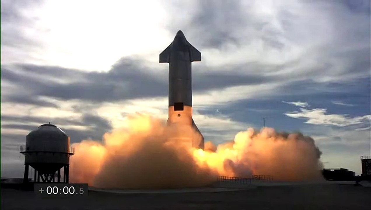 SpaceX-Rakete setzt sicher auf - und explodiert