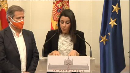 Arrimadas pide al Gobierno "un plan nacional de salud para Semana Santa"