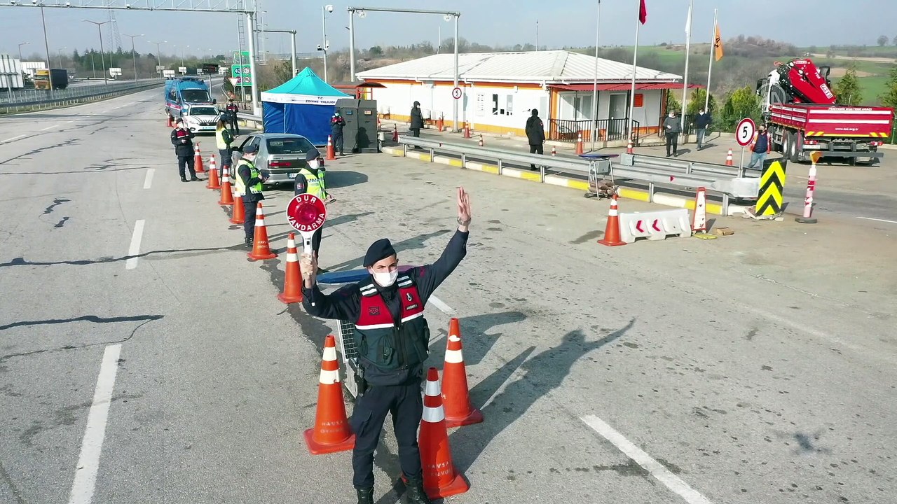 EDİRNE - Jandarma tarafından son iki ayda 35 bini aşkın araç kontrol edildi