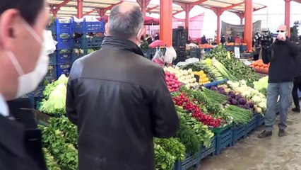 KONYA - 'Çok yüksek risk' kategorisindeki Konya'da Vali Özkan, ev ziyaretlerinin ötelenmesi çağrısında bulundu