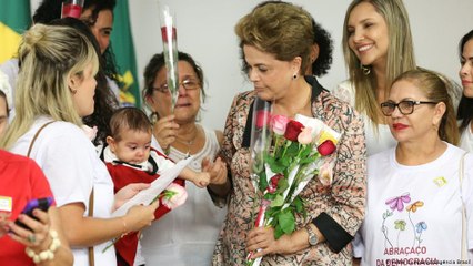 Dilma recebe manifestação de apoio