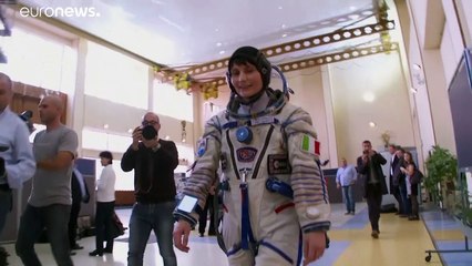 AstroSam torna nello spazio a visitare la sua casa lontano da casa