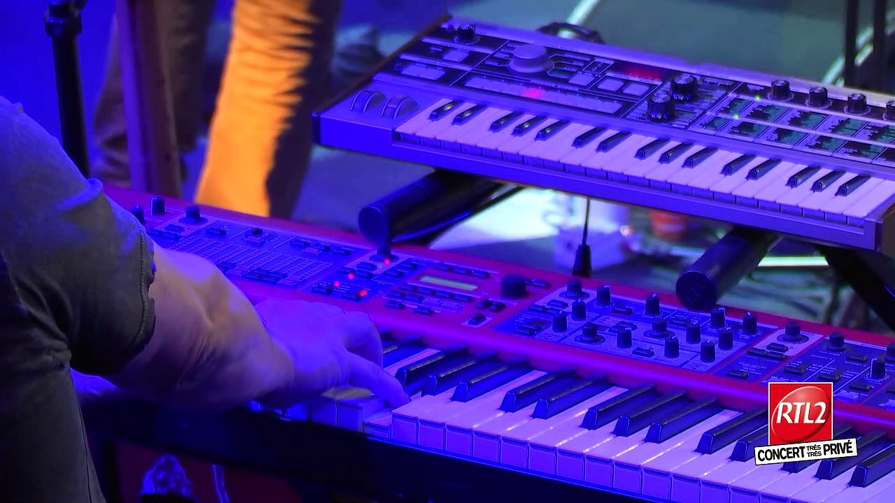 Raphaël : "Et dans 150 ans" (Concert Très Très Privé RTL2)