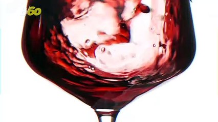 Foods That Stain Your Teeth and How to Avoid It