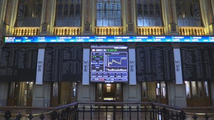 El Ibex 35 suma un 0,30 % en los 8.354 puntos