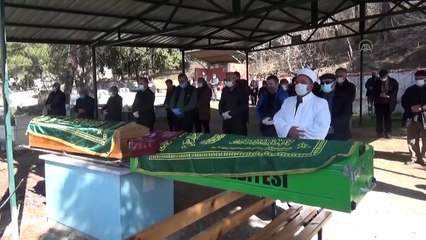 AMASYA - Yaşlı çift aynı gün koronavirüs nedeniyle hayatını kaybetti