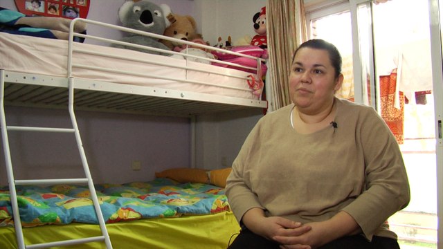Vivian, madre soltera y pluriempleada, 36 años: Le dije a mi jefe que ya volvería cuando pasara el estado de alarma porque me daba miedo que me quitasen a mi hija