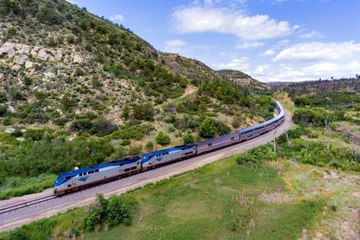 You Can Book a Private Room on Amtrak's Auto Train for Just $109 Right Now