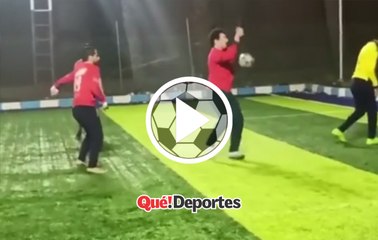 Así se deja la vida para evitar un gol ¡Los quiero en mi plantel!