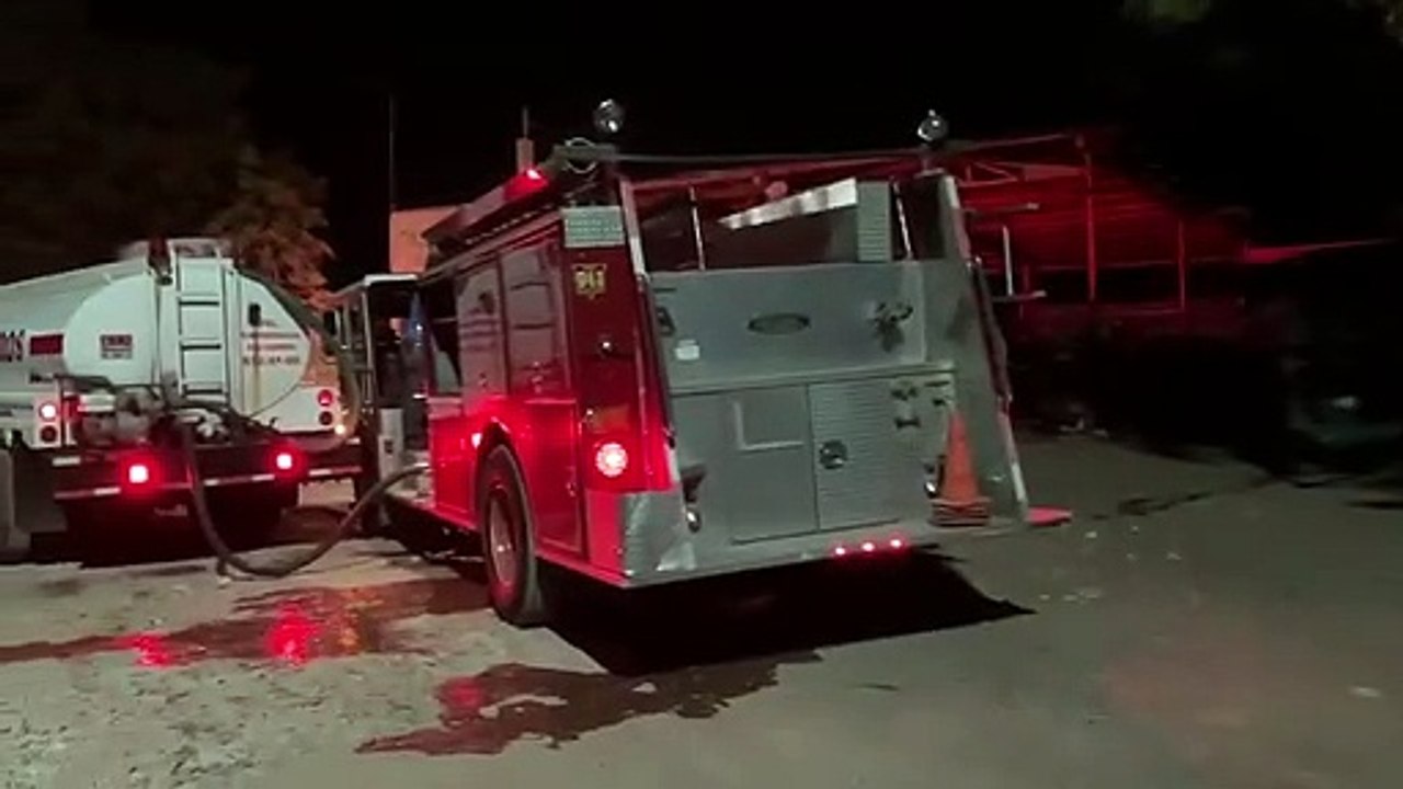 #LosMochis Se incendia un taller frente a la pensión vehicular Federal de Los Mochis