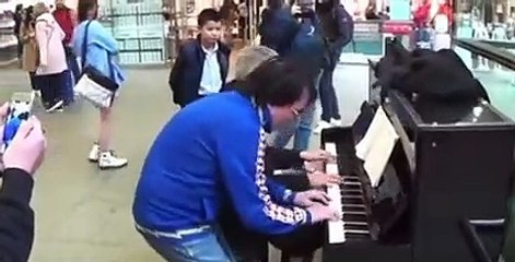 Une belle rencontre entre deux pianistes